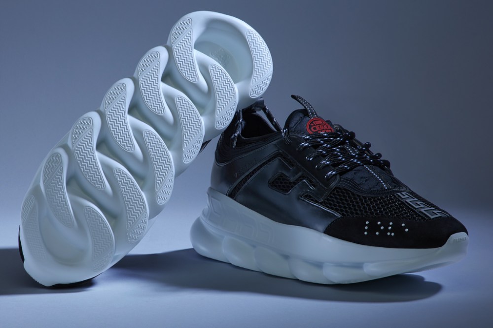 versace-chain-reaction-black